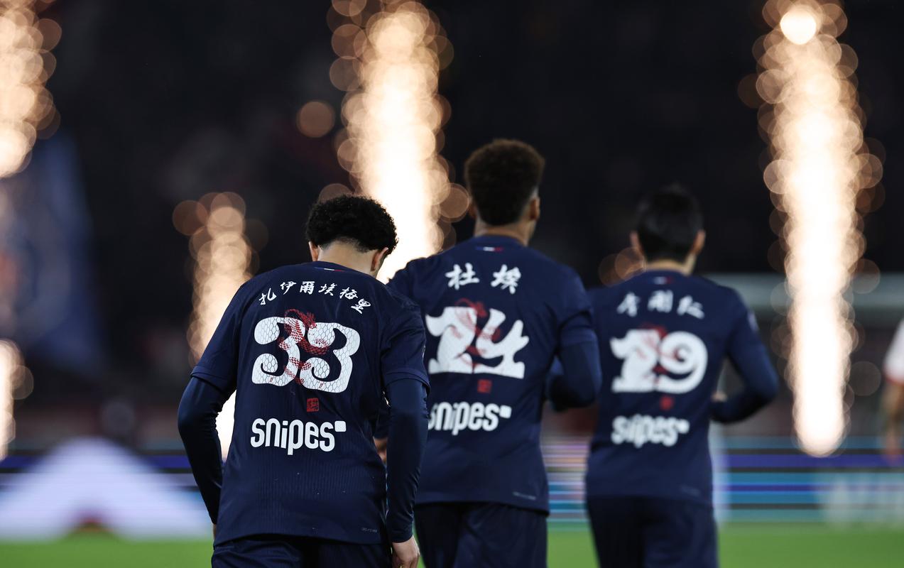 意甲前11轮全部首发场均88分钟，罗体：米兰已开始谈魔笛续约（罗体：米兰启动与魔笛续约谈判，意甲前11轮全勤首发场均88分钟）