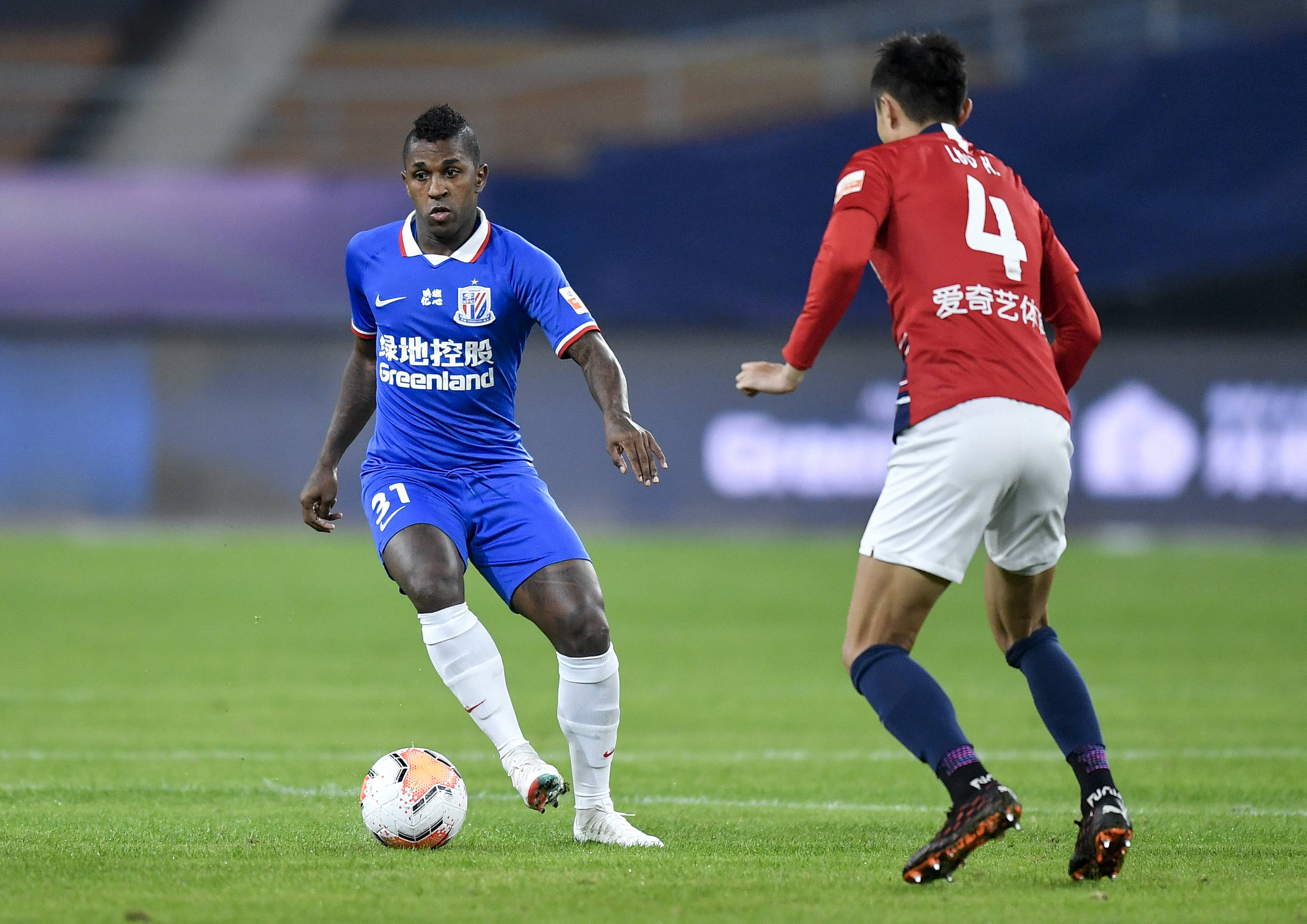 巴萨客战贝蒂斯：亚马尔PK安东尼，拉什福德、佩德里出战（巴萨做客贝蒂斯：亚马尔迎战安东尼，拉什福德与佩德里将出战）