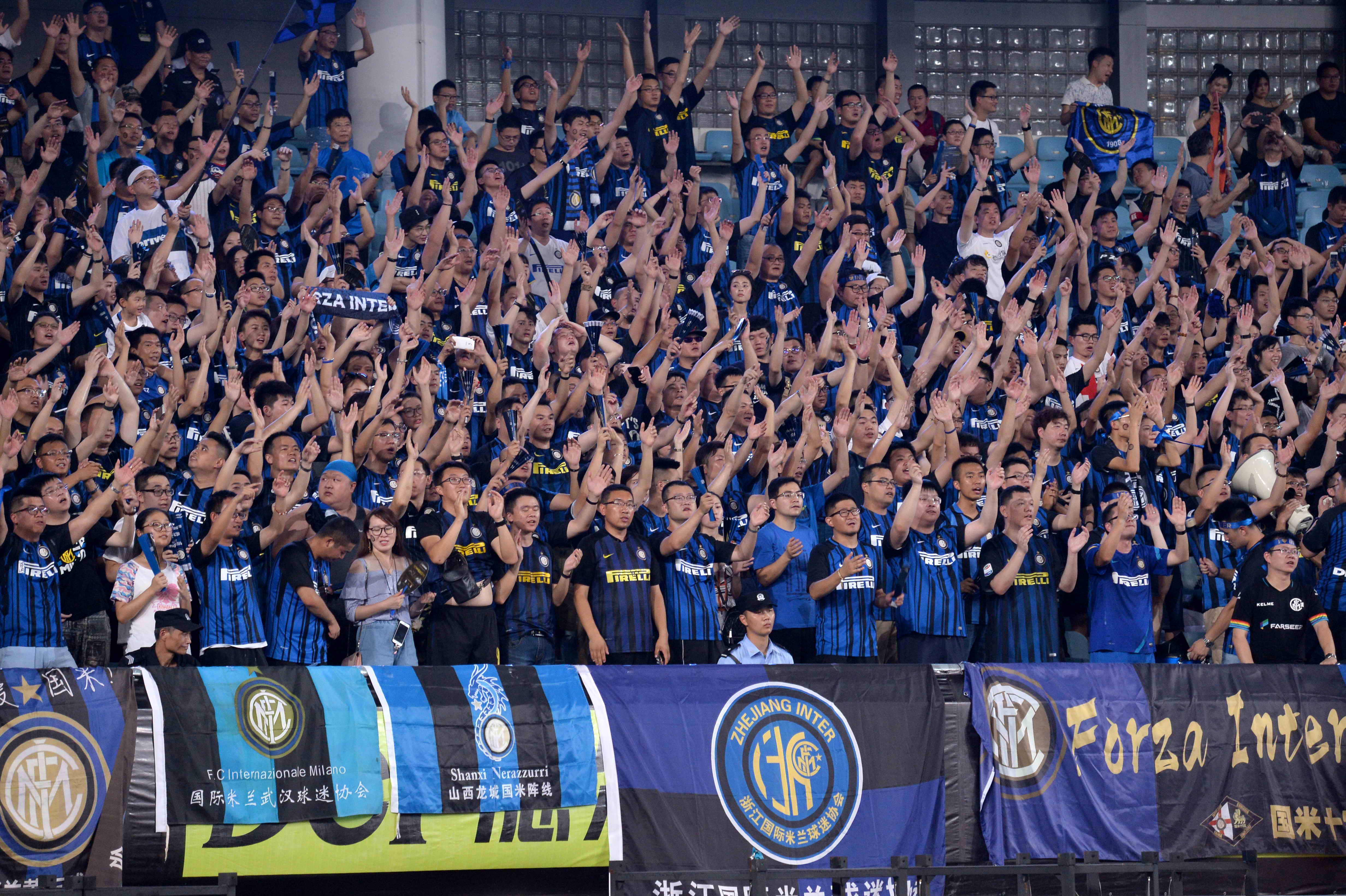 谢维军谈踢中卫：我很害怕出现失误，有经历才会有成长（谢维军谈改打中卫：怕犯错，但历练促成长）