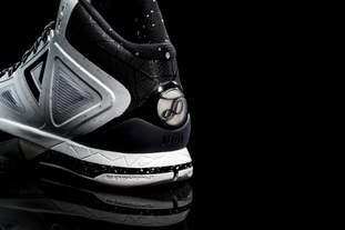 NBA球员合同更新及薪资排行榜（NBA球员最新合约动态与薪资排名）