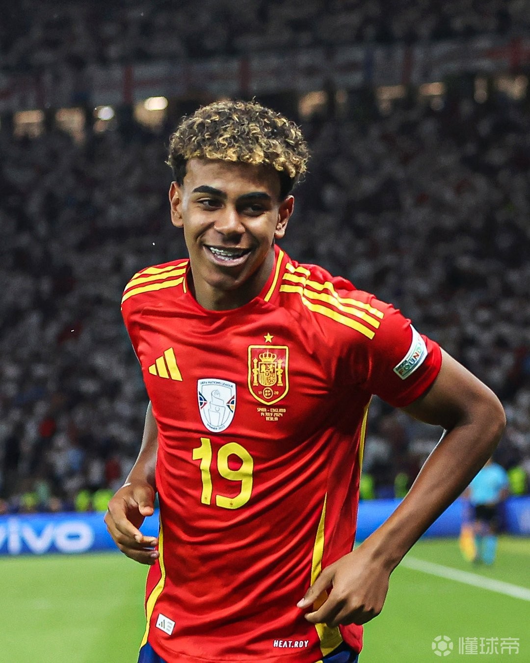 日职联战报：两队屡失良机，东京绿茵0-0福冈黄蜂（日职联赛况：东京绿茵与福冈黄蜂互交白卷，两队错失良机不断）