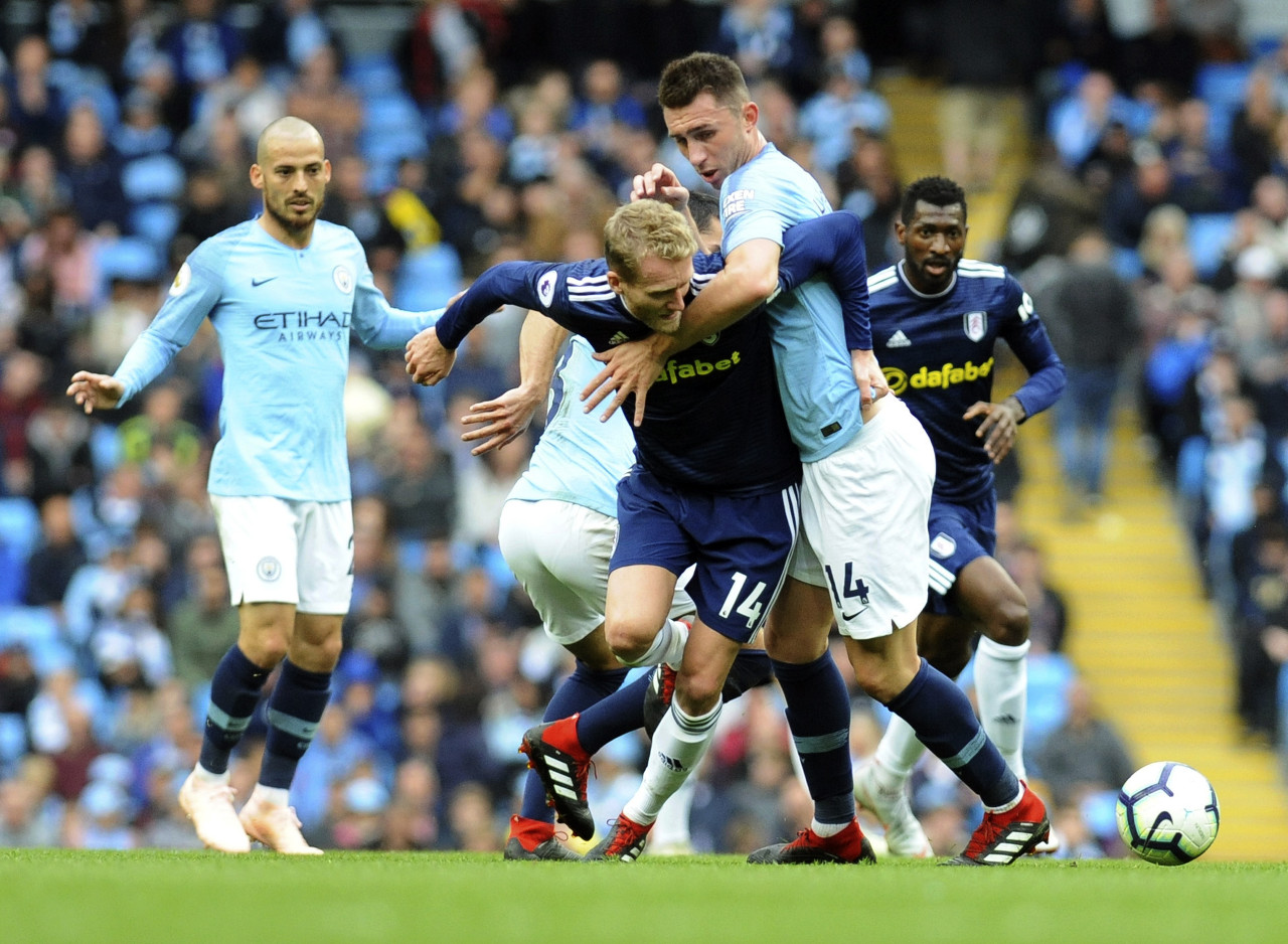 本赛季俱乐部双人组进球榜：凯恩+迪亚斯37球高居第一（本赛季俱乐部双子星进球榜：凯恩与迪亚斯合轰37球领跑）