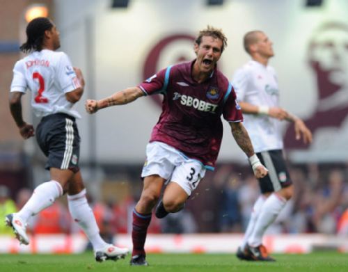 小波特33+10+5带队逆转！篮网113-103击败公牛豪取两连胜（小波特33分10板5助发威，篮网113-103逆转公牛迎来两连胜）