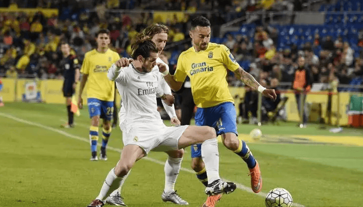 格策：世界杯决赛绝杀是一生一次的时刻；亚马尔未来非常光明（格策：世界杯决赛绝杀堪称一生仅有；亚马尔前途无量）